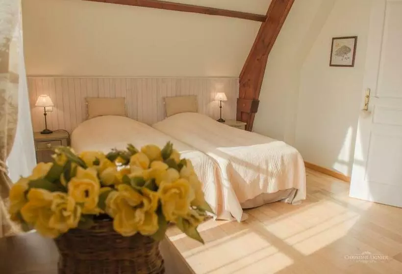 ベッドアンドブレックファースト Le Clos De L’ermitage