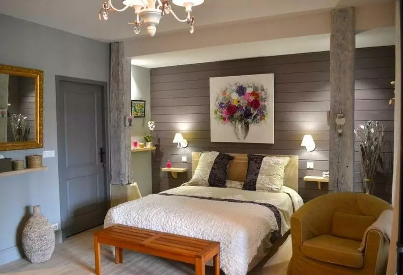 ベッドアンドブレックファースト Les Tamaris