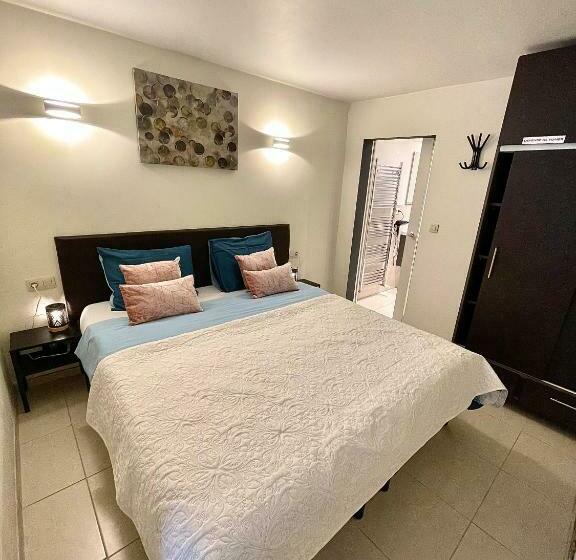 پانسیون Nocturno