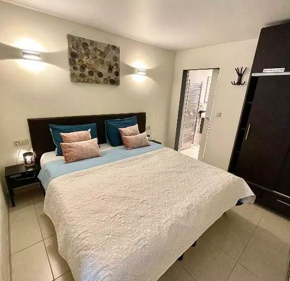 ペンション Nocturno