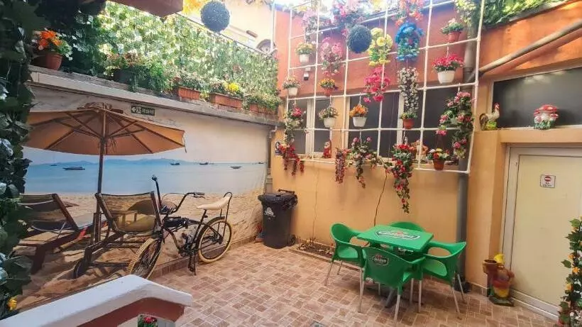 Pensió Cocomar Residence