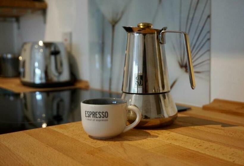 Пансион Whitelough Rest