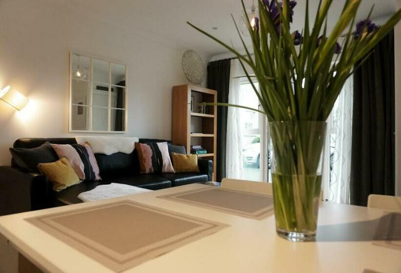 Пансион Whitelough Rest