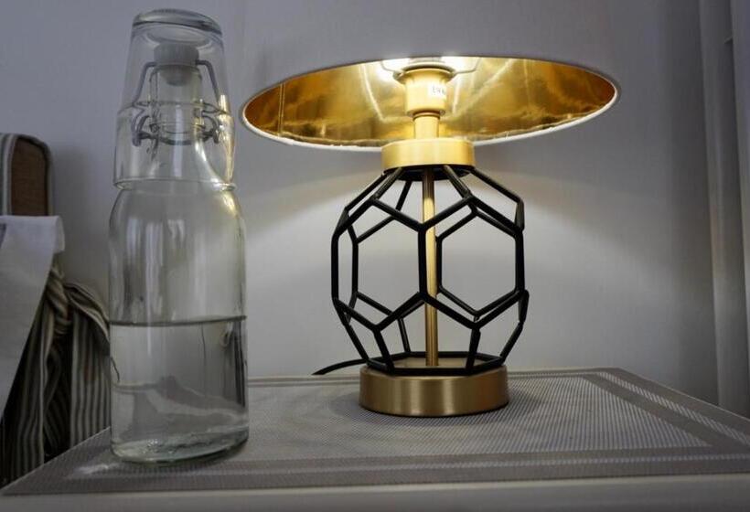 Пансион Whitelough Rest