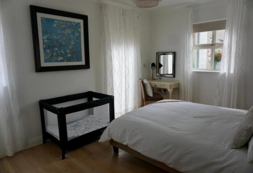 Пансион Whitelough Rest