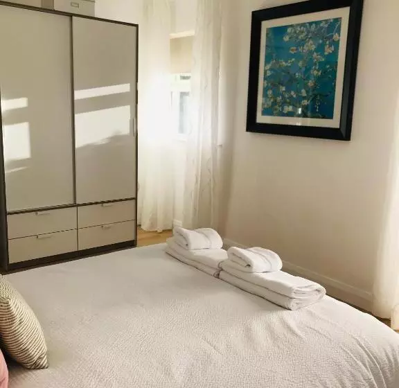 Majatalo Whitelough Rest