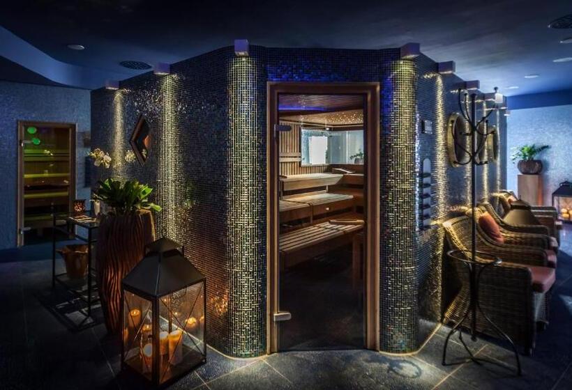 4 Sterne Superior Erlebnishotel Bell Rock, Europa Park Freizeitpark & Erlebnis Resort