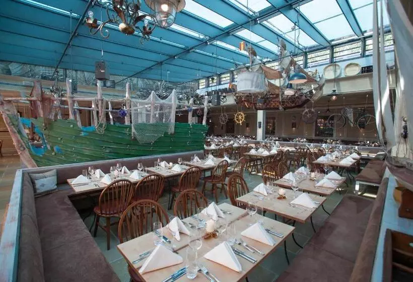 4 Sterne Superior Erlebnishotel Bell Rock, Europa Park Freizeitpark & Erlebnis Resort