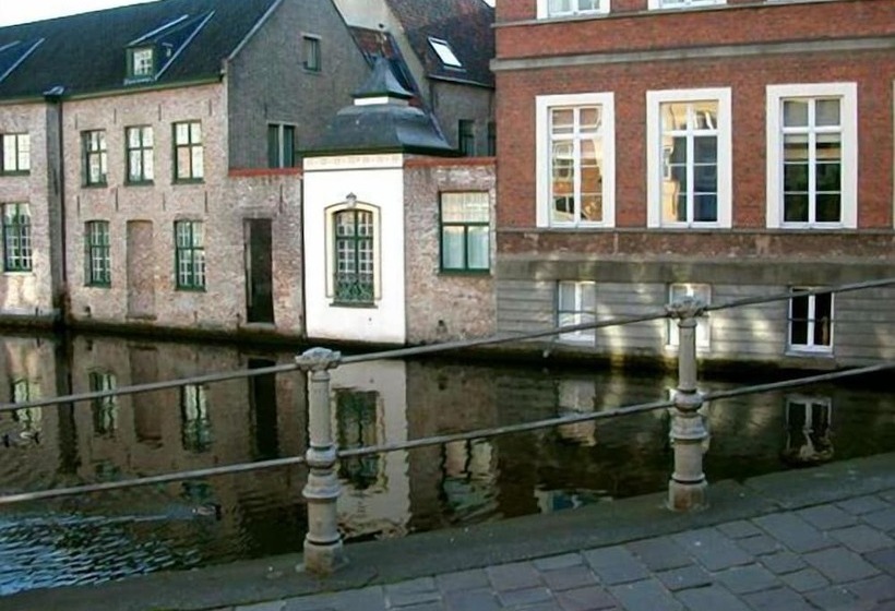 Canalview Hotel Ter Reien