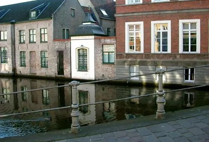 Canalview Hotel Ter Reien