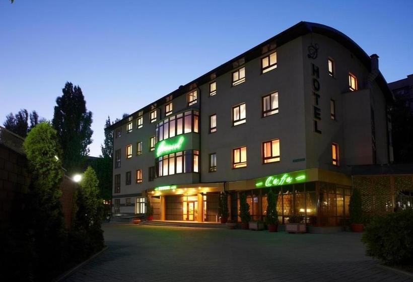 Dominik Hotel