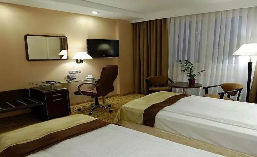 Отель Ambasador Centrum