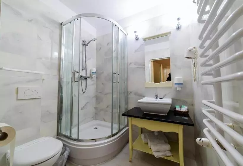 Отель Ambasadorski Rzeszów