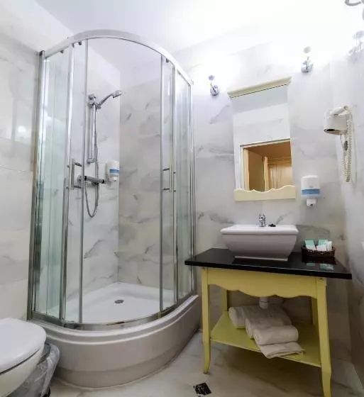 Отель Ambasadorski Rzeszów