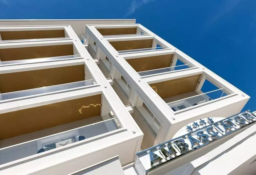 בית מלון כפרי Ambasciatori