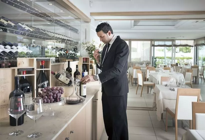 בית מלון כפרי Ambasciatori