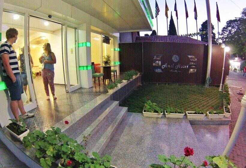 Отель Anil
