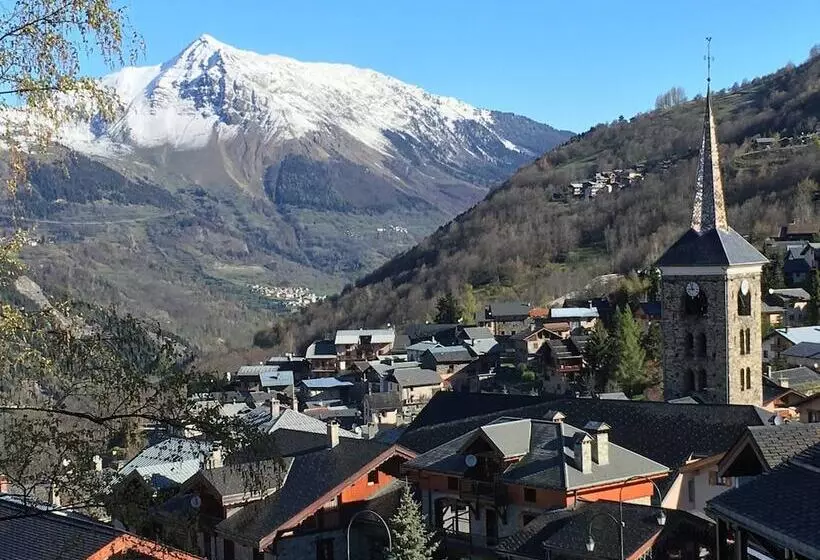 فندق Appartements De Charme Du Saint Martin