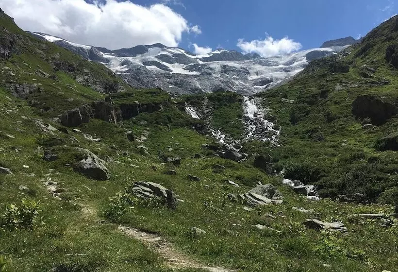 فندق Appartements De Charme Du Saint Martin
