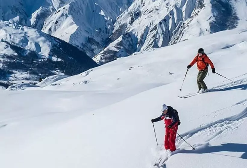 فندق Appartements De Charme Du Saint Martin
