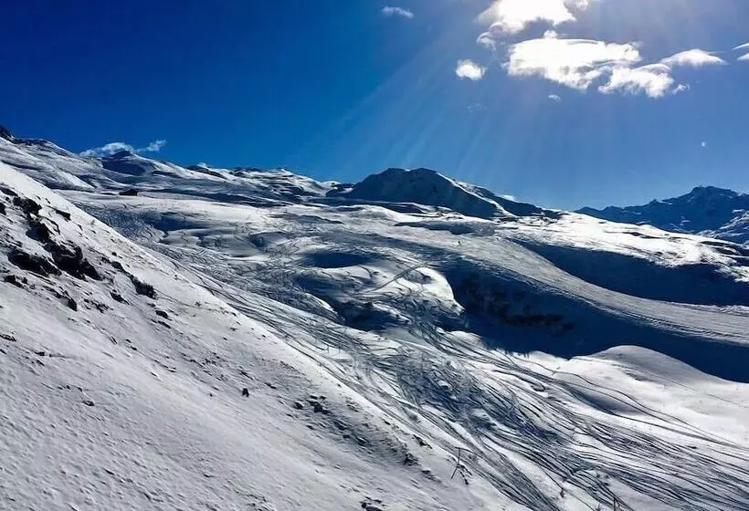 فندق Appartements De Charme Du Saint Martin