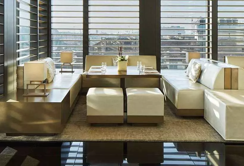 Armani Hotel Milano