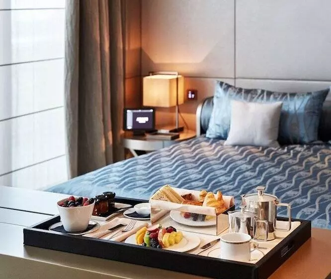 Armani Hotel Milano