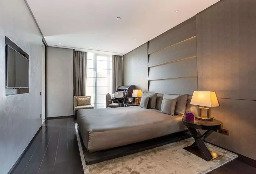 Armani Hotel Milano