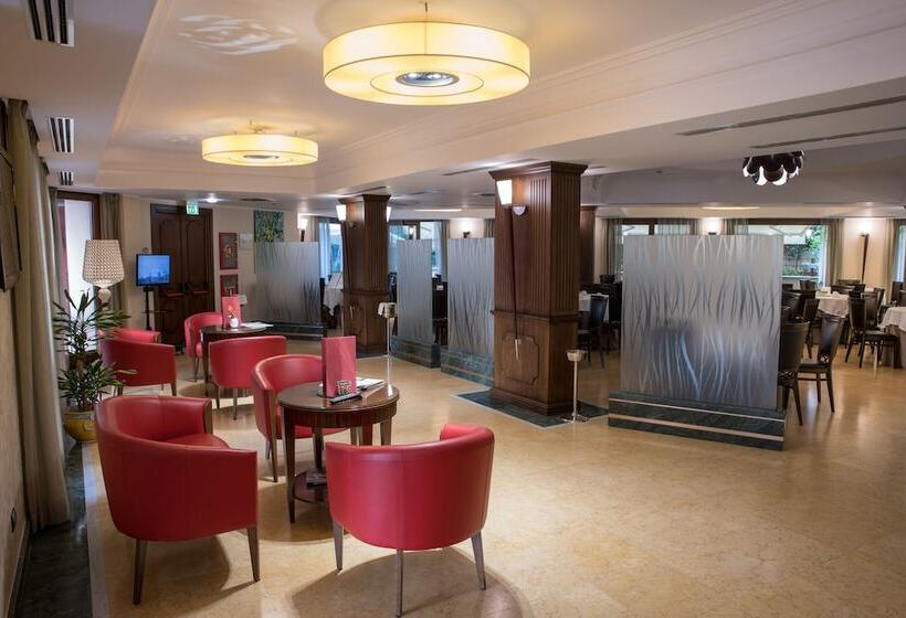 בית מלון כפרי Artemis