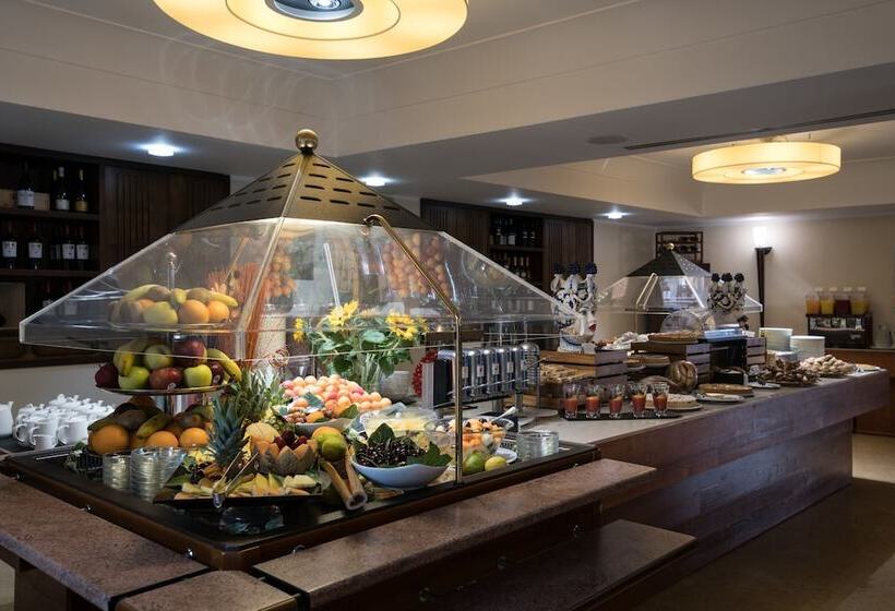 בית מלון כפרי Artemis