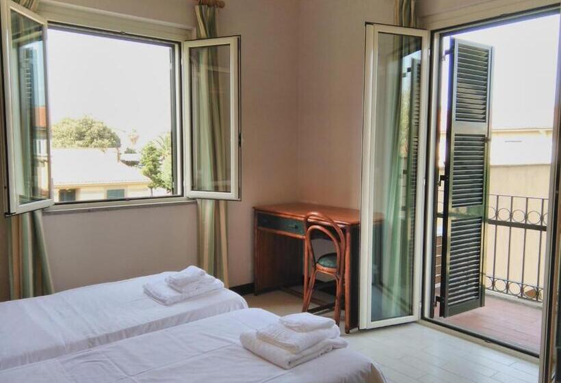 בית מלון כפרי Baia Del Sole