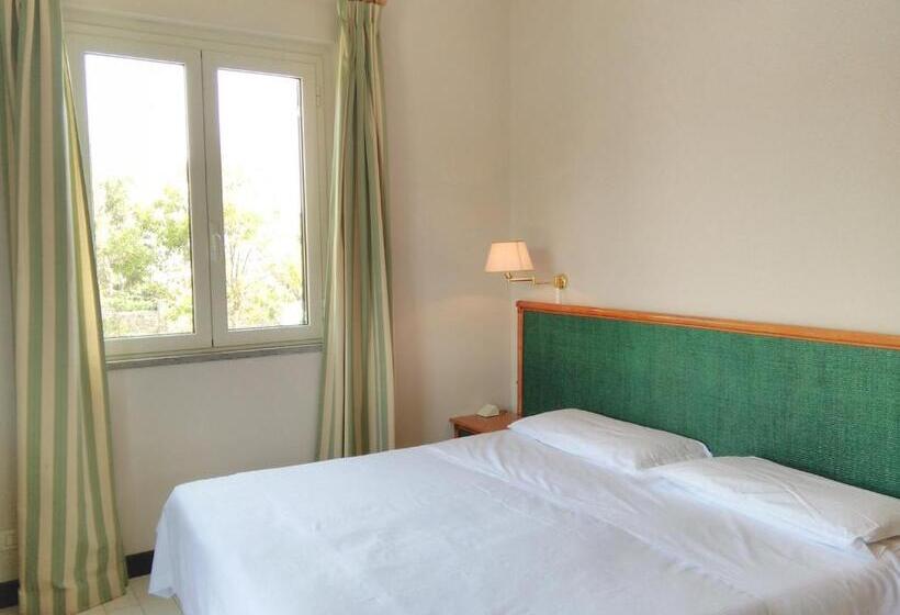 בית מלון כפרי Baia Del Sole