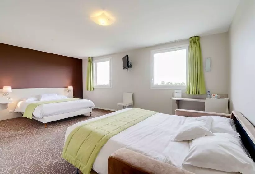 Brit Hotel Saint Méen Le Grand En Brocéliande