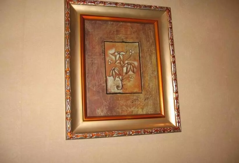 هتل Diplomat Apart