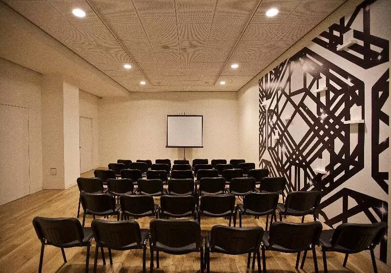 ホテル Graffit Gallery Design