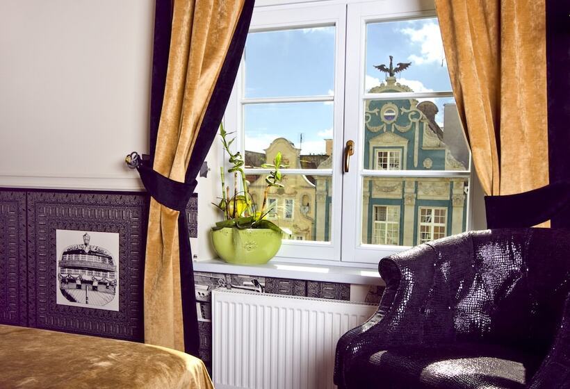 호텔 Holland House Residence Old Town