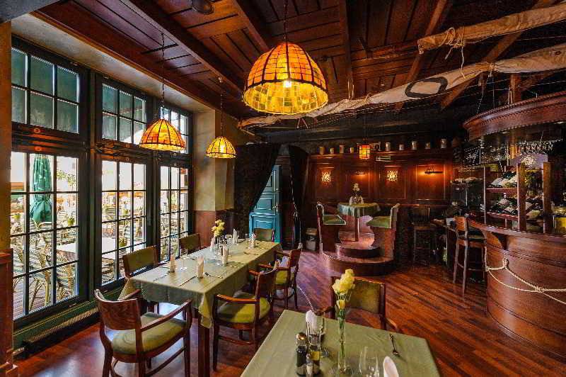 호텔 Holland House Residence Old Town