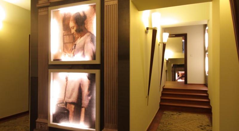 호텔 Holland House Residence Old Town