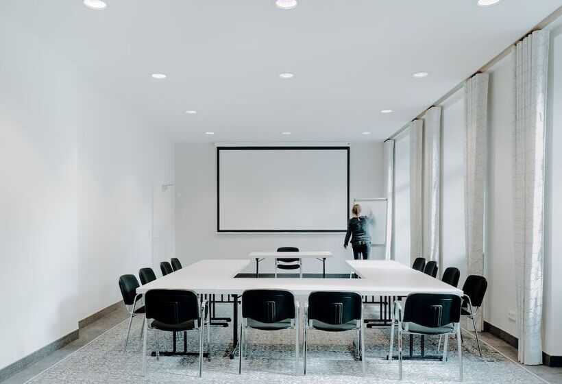 فندق Kaiserhof Victoria