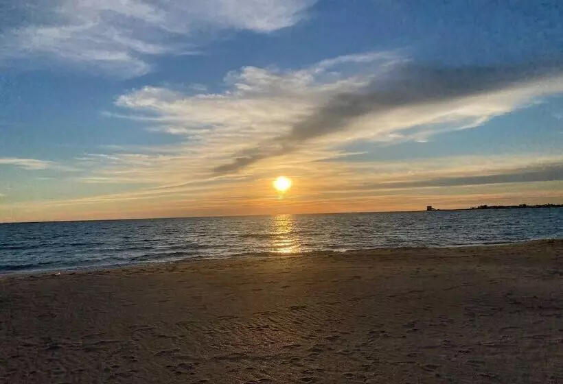 Отель La Casarana Wellness Ecoresort