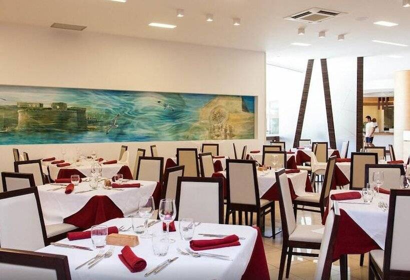 Отель La Casarana Wellness Ecoresort