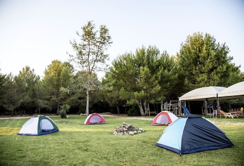 Отель La Casarana Wellness Ecoresort