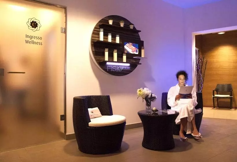 Отель La Casarana Wellness Ecoresort