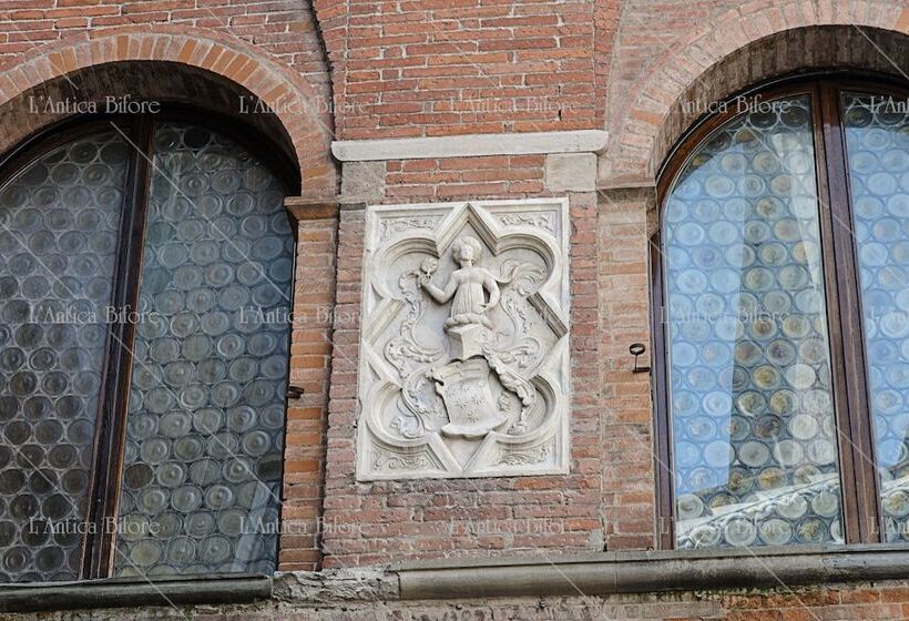 هتل L'antica Bifore