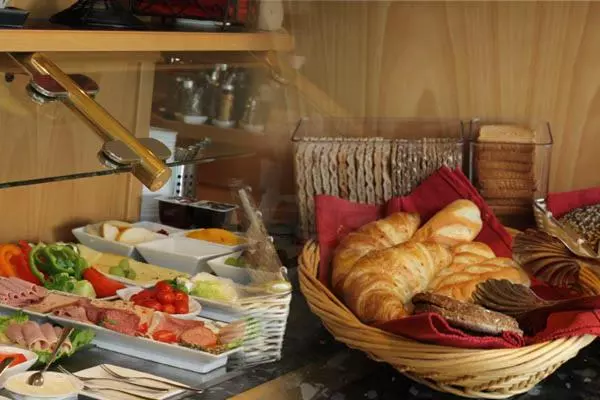 ホテル Lindenkrug