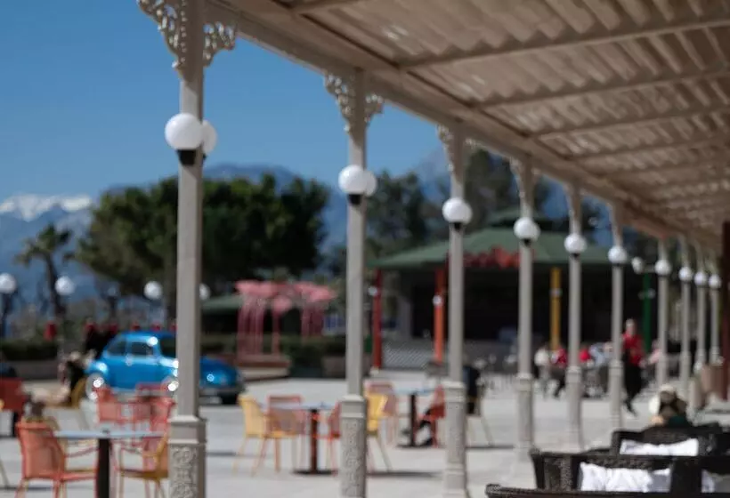 Hotel Megasaray Westbeach Antalya