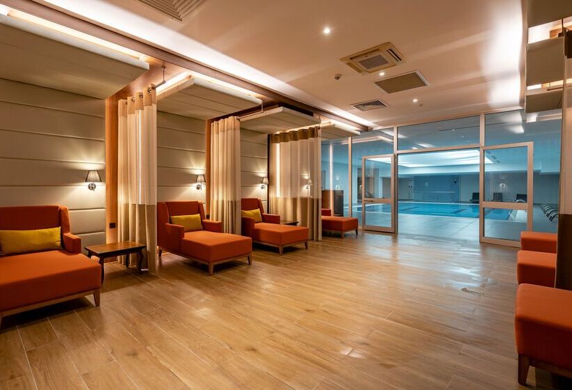 هتل Megasaray Westbeach Antalya