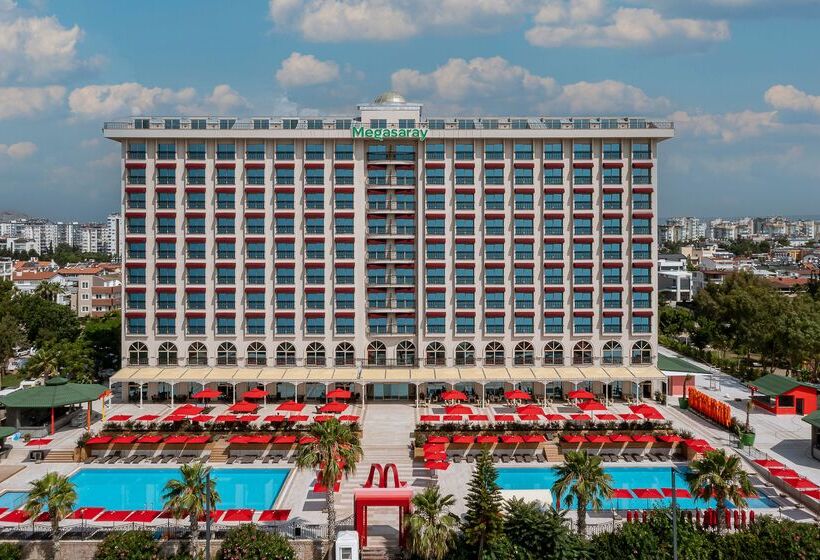 هتل Megasaray Westbeach Antalya