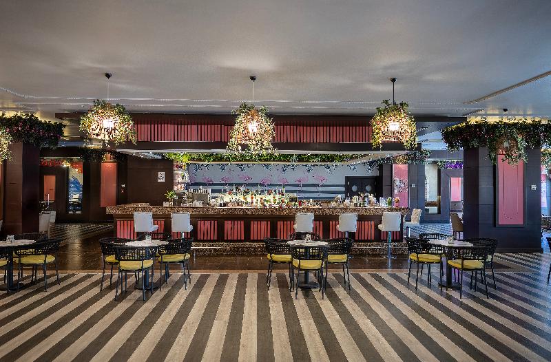 هتل Megasaray Westbeach Antalya