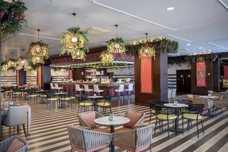 Hotel Megasaray Westbeach Antalya